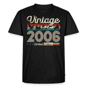 18th Birthday Original Vintage 2006 Vintage 06 - Men's Premium Organic T-Shirt - black - Front - Nico (187cm)