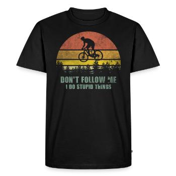 Ne me suivez pas, je fais des choses stupides T-shirt - T-shirt Premium bio Homme - noir - Devant - Nico (187cm)