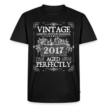 2017 | Vintage Perfectly since 2017 birthday - Men's Premium Organic T-Shirt - black - Front - Nico (187cm)