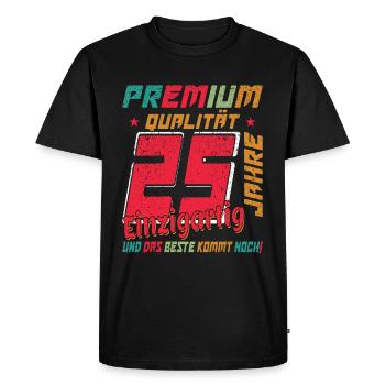 25 Jahre Jubiläum 25 Jahre: Das Beste kommt erst - Männer Premium Bio T-Shirt - Schwarz - Vorne - Nico (187cm)
