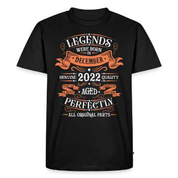 The legends were born in December 2022 gift - Men's Premium Organic T-Shirt - black - Front - Nico (187cm)