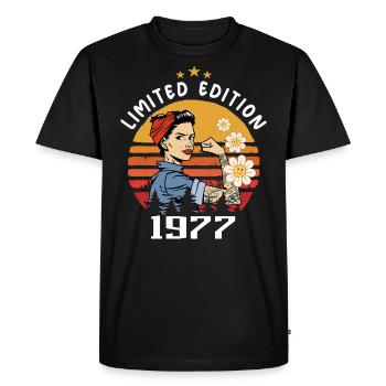 Retro Birth Year 1977 Vintage Birthday 1977 - Men's Premium Organic T-Shirt - black - Front - Nico (187cm)