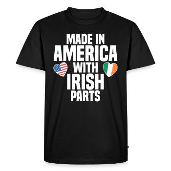 FABRIQUÉ EN AMÉRIQUE AVEC DES PIÈCES IRLANDAISES - T-shirt Premium bio Homme - noir - Devant - Nico (187cm)