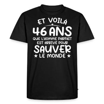 46 ans Cadeau 46 ans Original Cadeau Homme 46 ans - T-shirt Premium bio Homme - noir - Devant - Nico (187cm)