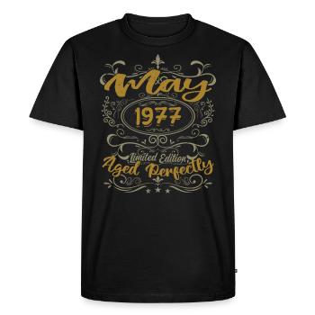 Né en Mai 1977 Anniversaire Mai 1977 bday may 1977 - T-shirt Premium bio Homme - noir - Devant - Nico (187cm)