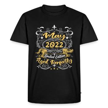 May 2022 - Vintage Birthday Gift - 2022 - Men's Premium Organic T-Shirt - black - Front - Nico (187cm)