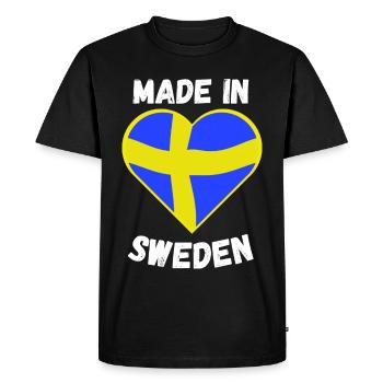 Made in Sweden, schwedische Flagge - Männer Premium Bio T-Shirt - Schwarz - Vorne - Nico (187cm)