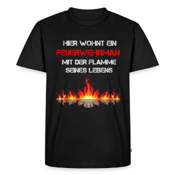 Un pompier vit ici avec sa flamme - T-shirt Premium bio Homme - noir - Devant - Nico (187cm)