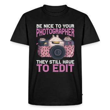 Soyez gentil avec le photographe, ils doivent encore éditer - T-shirt Premium bio Homme - noir - Devant - Nico (187cm)