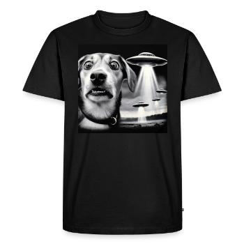 Shocked Dog & UFOs - Sci-Fi Surprise Design - Men's Premium Organic T-Shirt - black - Front - Nico (187cm)