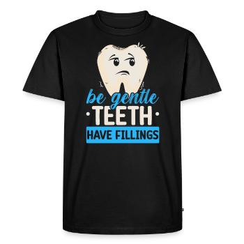 Soyez doux les dents ont des obturations futur dentiste - T-shirt Premium bio Homme - noir - Devant - Nico (187cm)