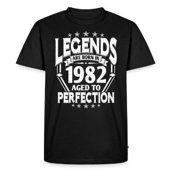 Born in 1982 Year of birth Birthday Gift - Men's Premium Organic T-Shirt - black - Front - Nico (187cm)