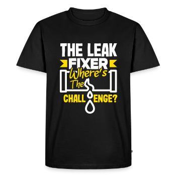 The Leak Fixer Plumber's Challenge Bold Statement - Men's Premium Organic T-Shirt - black - Front - Nico (187cm)