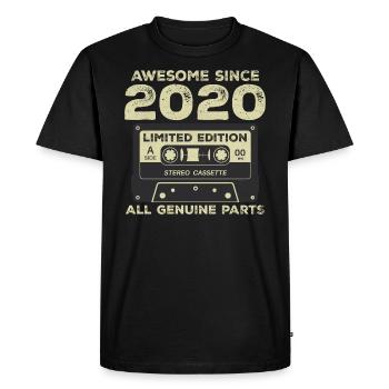 2020 Birthday Born in 2020 Vintage Retro - Men's Premium Organic T-Shirt - black - Front - Nico (187cm)