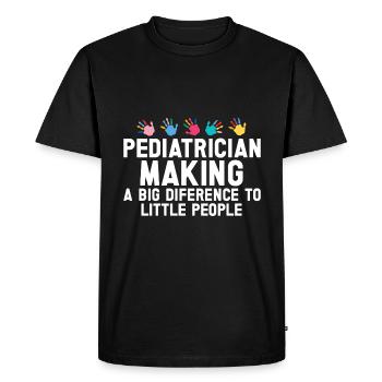 Infirmière pédiatrique - T-shirt Premium bio Homme - noir - Devant - Nico (187cm)