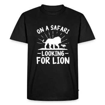 On A Safari Looking For Lion Family Vacation - Men's Premium Organic T-Shirt - black - Front - Nico (187cm)