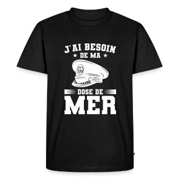 J'ai Besoin De Ma Dose De Mer Voilier Timonier - T-shirt Premium bio Homme - noir - Devant - Nico (187cm)