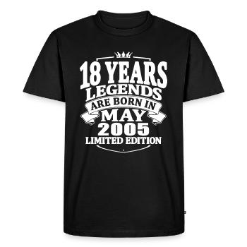 18 years old - legends are born in mai 2005 - Men's Premium Organic T-Shirt - black - Front - Nico (187cm)