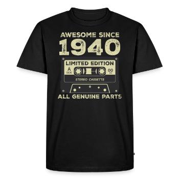 1940's Birthday Born In 1940's Vintage Retro - Men's Premium Organic T-Shirt - black - Front - Nico (187cm)
