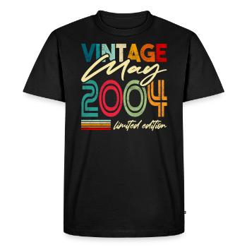 Vintage born May 2004 Birthday Year 2004 - Men's Premium Organic T-Shirt - black - Front - Nico (187cm)