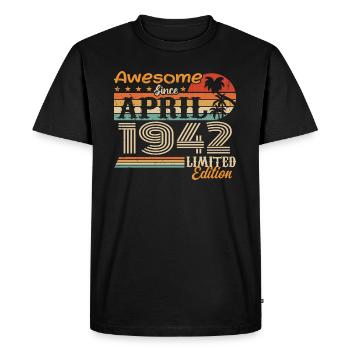 Les légendes sont nées en avril 1942 - T-shirt Premium bio Homme - noir - Devant - Nico (187cm)