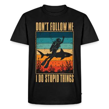 T-shirt du requin plongeur ne me suis pas - T-shirt Premium bio Homme - noir - Devant - Nico (187cm)