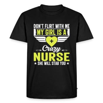 Ne flirte pas avec moi infirmière folle - T-shirt Premium bio Homme - noir - Devant - Nico (187cm)