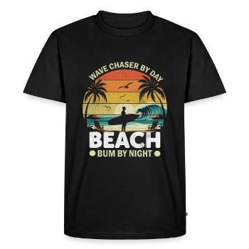 Chasseur de vagues le jour, beach bum la nuit. - T-shirt Premium bio Homme - noir - Devant - Nico (187cm)