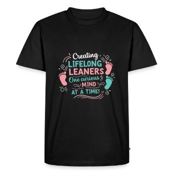 Creating lifelong learners, one curious mind at a - Men's Premium Organic T-Shirt - black - Front - Nico (187cm)