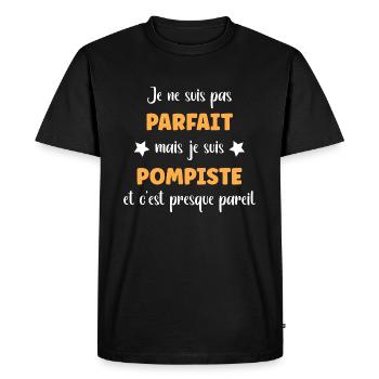 Je ne suis pas parfait mais pompiste - T-shirt Premium bio Homme - noir - Devant - Nico (187cm)