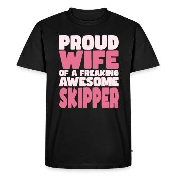 Proud Wife of A Damn Good Skipper - Men's Premium Organic T-Shirt - black - Front - Nico (187cm)