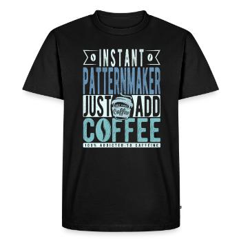 Modellbauer Kaffee Spruch - Men's Premium Organic T-Shirt - black - Front - Nico (187cm)
