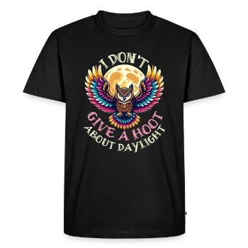 MAJESTIC OWL: I DON'T GIVE A HOOT ABOUT DAYLIGHT - Men's Premium Organic T-Shirt - black - Front - Nico (187cm)