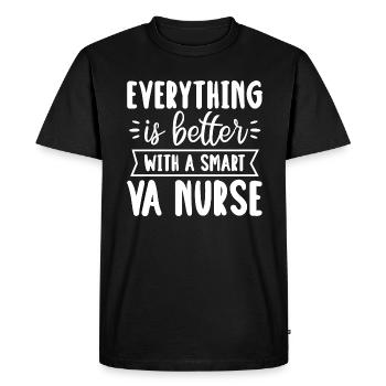 Tout va mieux avec une infirmière VA intelligente - T-shirt Premium bio Homme - noir - Devant - Nico (187cm)