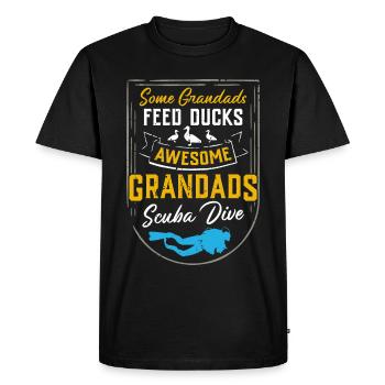 Awesome Grandads Scuba Dive - Plongée sous-marine - T-shirt Premium bio Homme - noir - Devant - Nico (187cm)