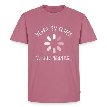 Réveil en cours. Cadeau Dormeur Humour - T-shirt Premium bio Homme - mauve - Devant - Nico (187cm)
