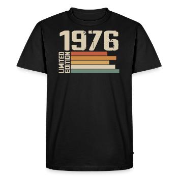 1976 Vintage - Retro 1976 Birthday Gift 1976 - Men's Premium Organic T-Shirt - black - Front - Nico (187cm)