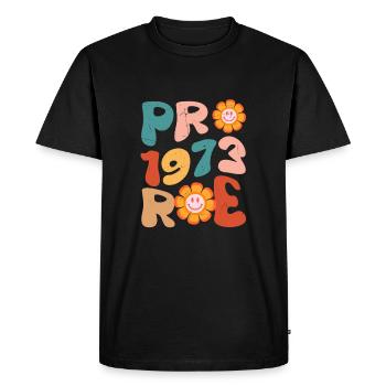 Pro 1973 Roe - Men's Premium Organic T-Shirt - black - Front - Nico (187cm)