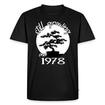 1978 Anniversaire Bonsaï arbre « Toujours en croissance"Nebari - T-shirt Premium bio Homme - noir - Devant - Nico (187cm)