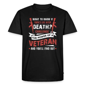 Veteran Challenge The Power Of A Veteran - Men's Premium Organic T-Shirt - black - Front - Nico (187cm)