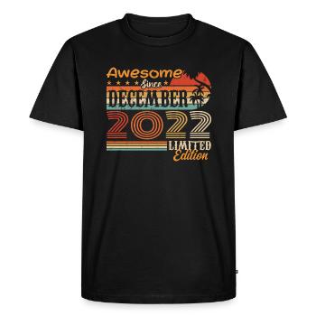 Retro Vintage Legendary Birthday December 2022 - Men's Premium Organic T-Shirt - black - Front - Nico (187cm)