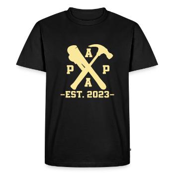 Papa Est. 2023 For DIYers - Men's Premium Organic T-Shirt - black - Front - Nico (187cm)