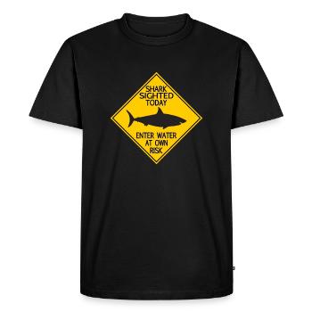 SHARK SIGHTED TODAY ENTER WATER AT OWN RISK - Men's Premium Organic T-Shirt - black - Front - Nico (187cm)