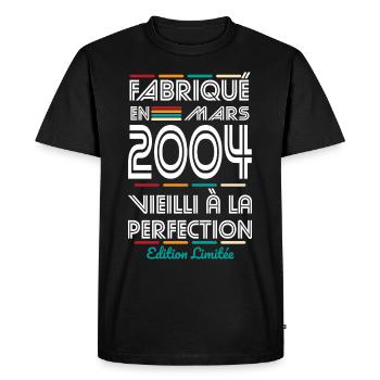 Anniversaire 20 ans - Fabriqué en Mars 2004 - T-shirt Premium bio Homme - noir - Devant - Nico (187cm)