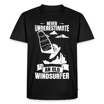 Never underestimate an old windsurfer - Men's Premium Organic T-Shirt - black - Front - Nico (187cm)