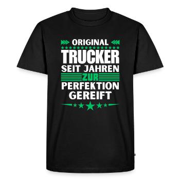 Trucker matured to perfection - Men's Premium Organic T-Shirt - black - Front - Nico (187cm)