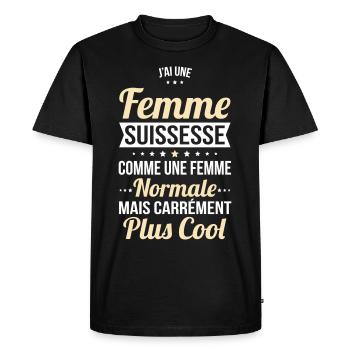J'ai une femme Suissesse plus cool - T-shirt Premium bio Homme - noir - Devant - Nico (187cm)