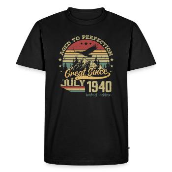 84 years old Aged to perfection born in July 1940 - Men's Premium Organic T-Shirt - black - Front - Nico (187cm)