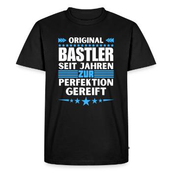 Crafters matured to perfection - Men's Premium Organic T-Shirt - black - Front - Nico (187cm)