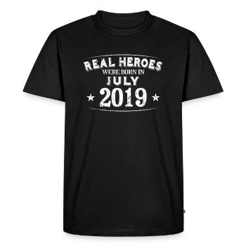 Real Heroes sont nés en juillet 2019 Anniversaire - T-shirt Premium bio Homme - noir - Devant - Nico (187cm)